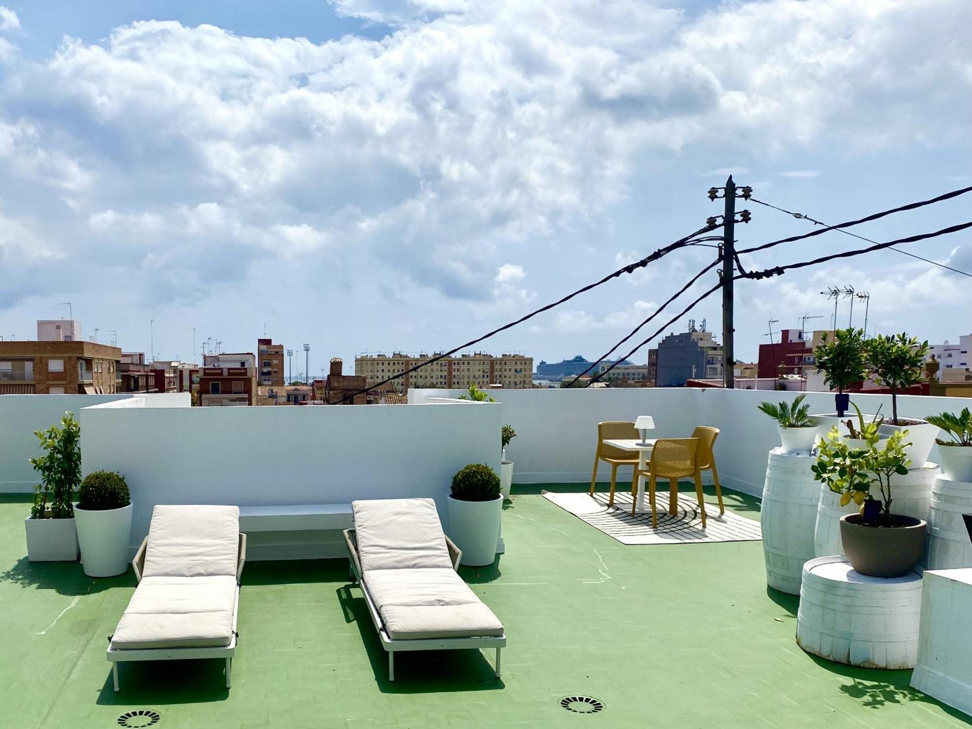 Apartamento Valencia Malvarrosa Екстериор снимка