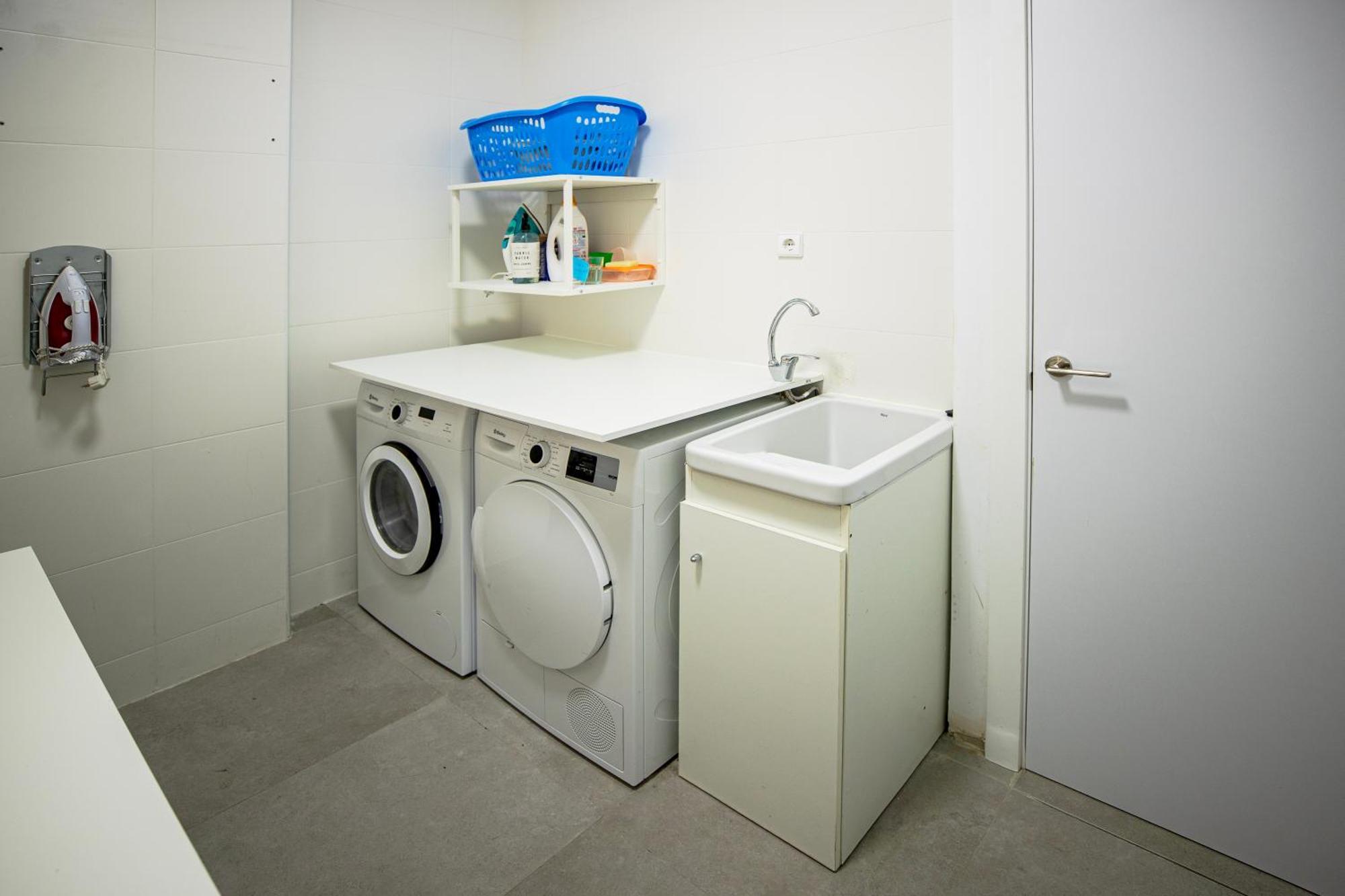 Apartamento Valencia Malvarrosa Екстериор снимка