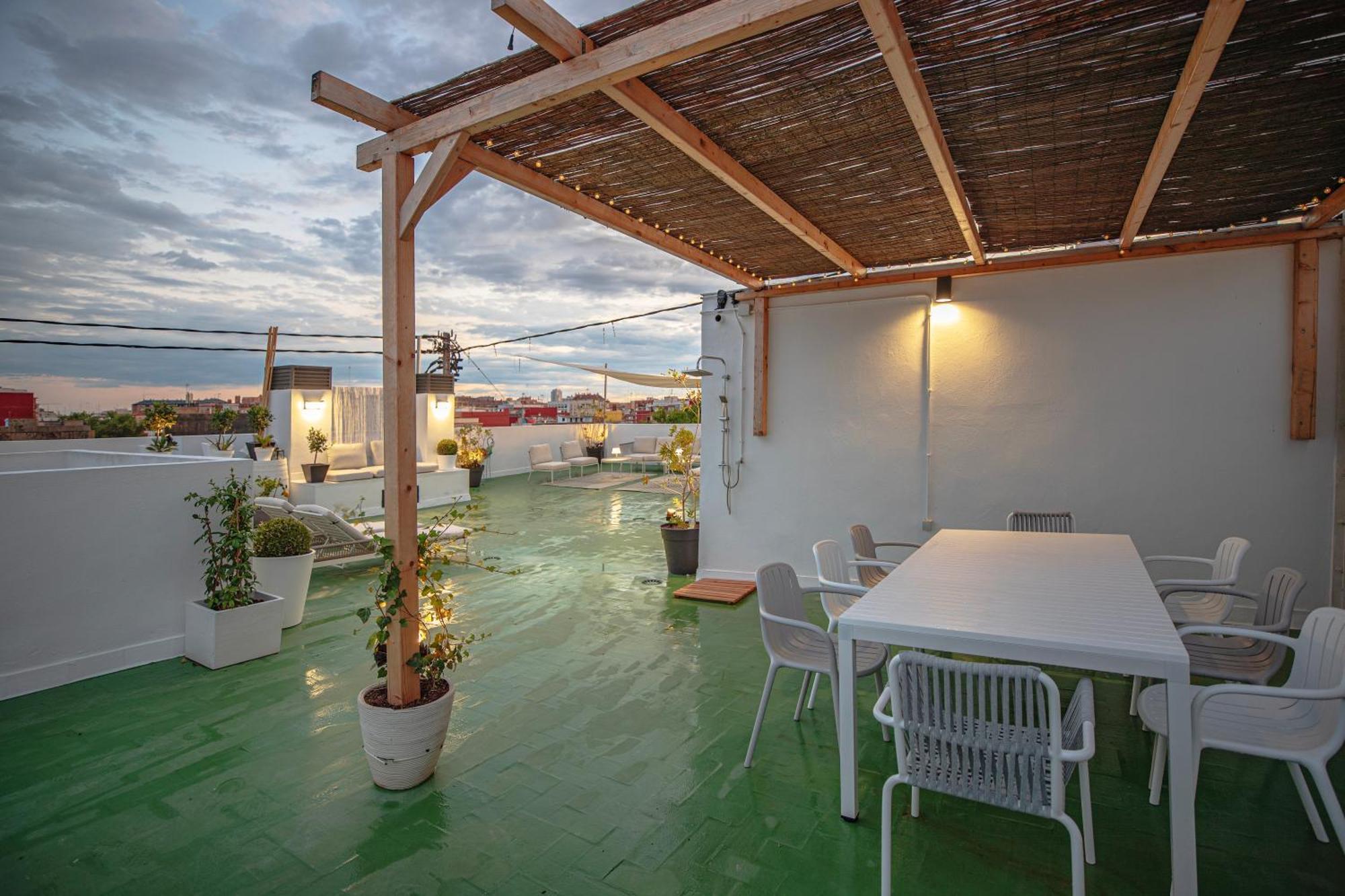 Apartamento Valencia Malvarrosa Екстериор снимка
